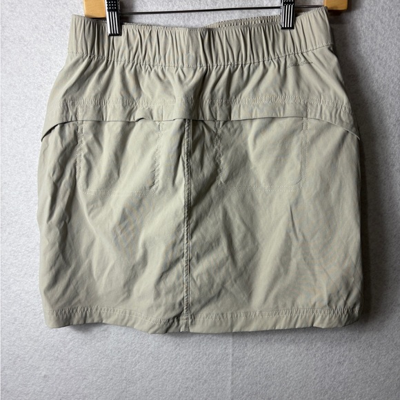 Eddie Bauer Size 8 Skort - Picture 1 of 2